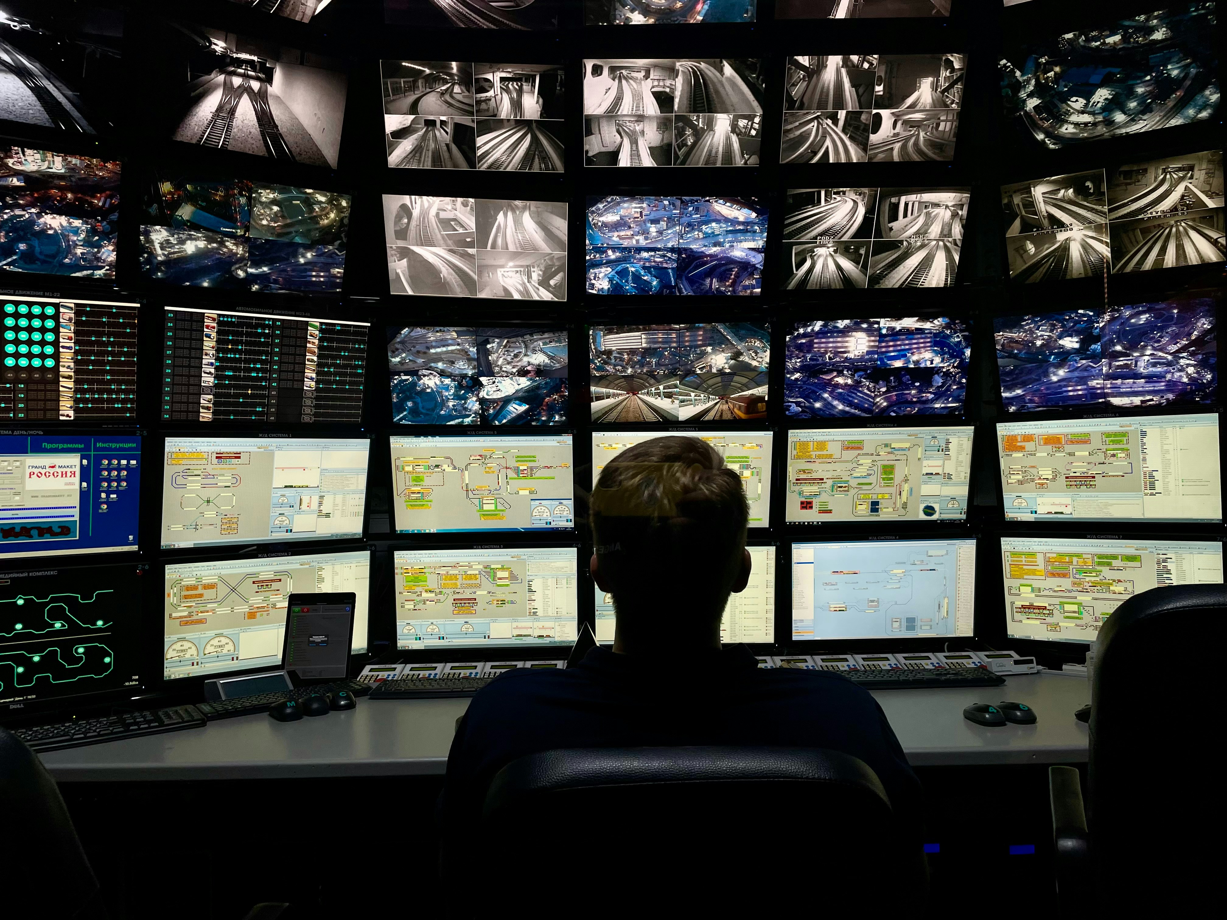 IYESEE Live Monitoring Dashboard